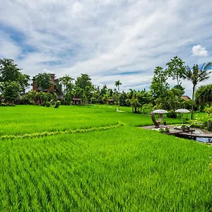 Kajane Yangloni At Bali Ferienpark Ubud